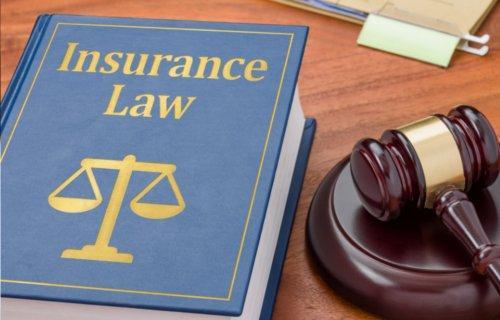 get-a-lawyer-s-help-when-dealing-with-insurance-companies